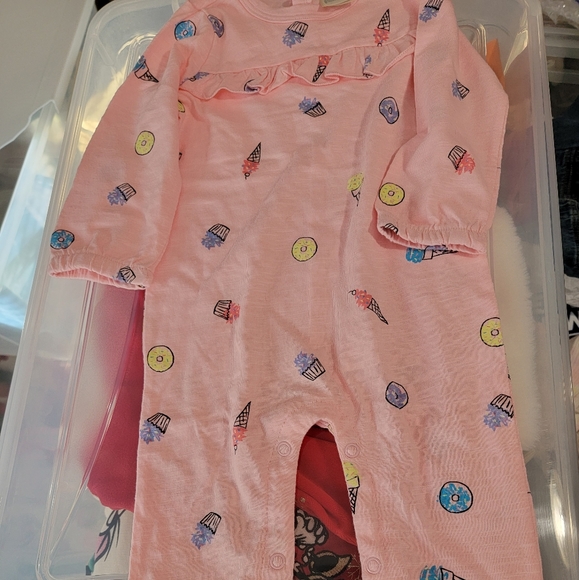 First Impressions Other - NWOT First Impressions 12 Month Romper.